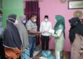 Dekranasda Siak Beri Santunan Warga Perawang Barat