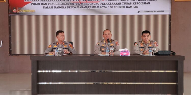 Tim Puslitbang Polri Gelar Penelitian dan Supervisi di Polres Kampar   