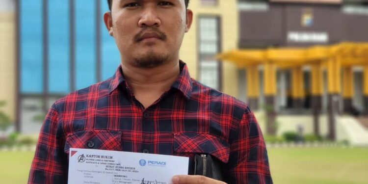 Kuasa Hukum Aliansi Masyarakat Inhu Alfikri, MH  Laporkan PT SWP ke Polda Riau