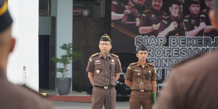 KEJAKSAAN REPUBLIK INDONESIA KEJAKSAAN TINGGI RIAU