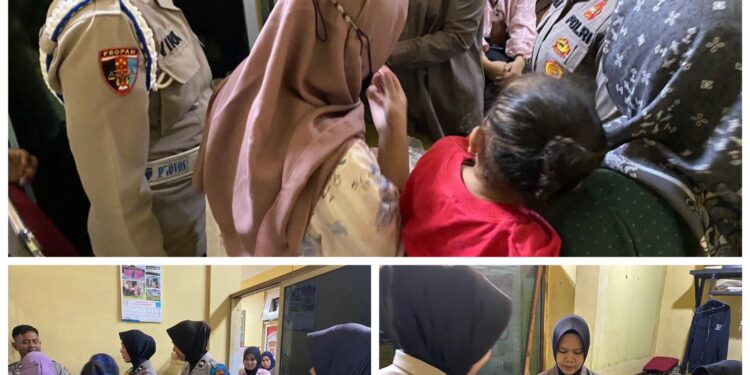 Antisipasi Kapolres Kuansing Kerahkan Piket Polwan periksa pembesuk Wanita