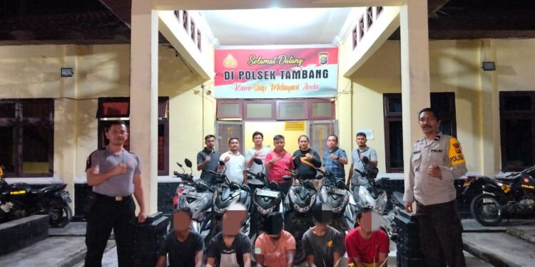 Satreskrim Polres Kampar dan Polsek Tambang menangkap Curanmor