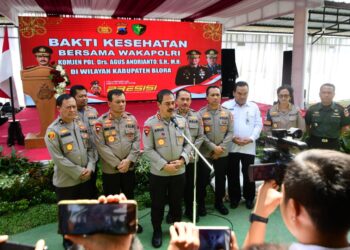 Wakapolri Gelar Bakti Sosial dan Kesehatan di Kabupaten Blora
