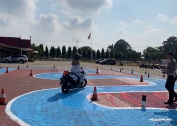 Pemohon SIM di Satpas Polres Siak Tanpa Uji Praktek Angka 8 dan Zig Zag