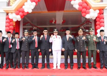 Forkopimda Kuantan Singi Upacara Hut Kemerdekaan RI Ke-78