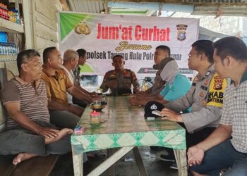 Jum’at Curhat, Tanggapi Keluhan Warga, Kapolsek Tapung Hulu Turunkan Tim Patroli