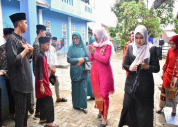 Usai Upacara 17 Agustus ke-78, Pj TP PKK Kampar Drg Yusi Prastiningsi Kunjungi Panti Asuhan di Bangkinang