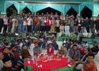 Bupati Pelalawan H Zukri Ramah dan Welcome Dengan Insan Pers