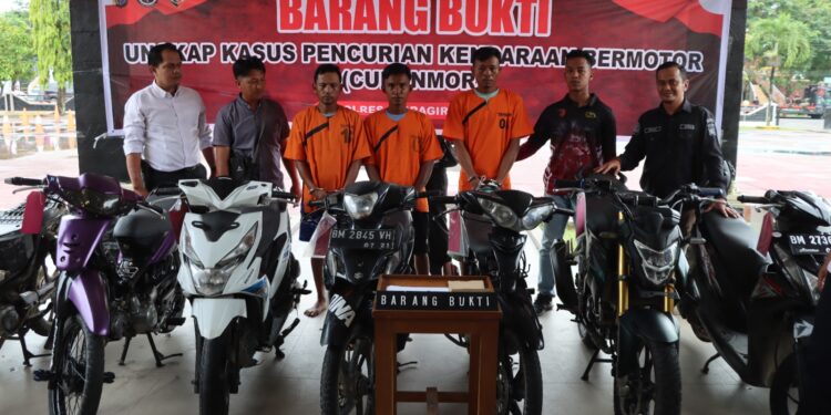 Ungkap Kasus Curanmor, Polres Inhu Gelar Konferensi Pers, 3 Tersangka Diamankan