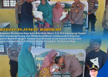 Polsek Perhentian Raja Gelar Program Jumat Berkah Dengan Bagikan Sembako Kepada Warga Kurang Mampu