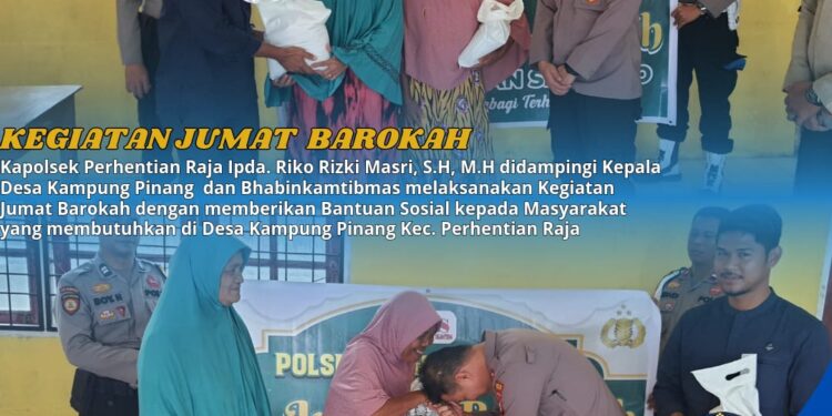 Polsek Perhentian Raja Gelar Program Jumat Berkah Dengan Bagikan Sembako Kepada Warga Kurang Mampu