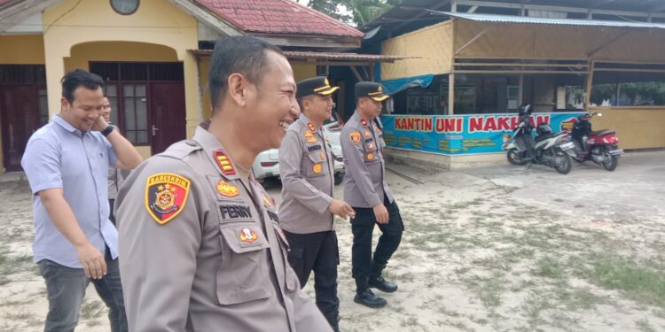 Kapolres Kampar Inspeksi Mendadak di Dua Polsek