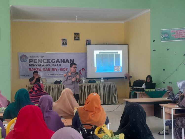 Kapolsek Siak Hulu Jadi Narasumber Workshop Pencegahan Penyalahgunaan NAPZA dan HIV/AIDS