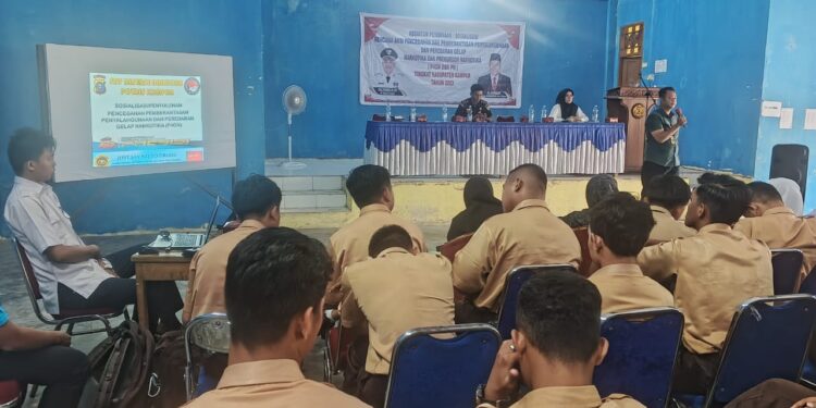 Satresnarkoba Polres Kampar Kembali Gelar Sosialisasi P4GN&PN di SMAN 1 Kampar