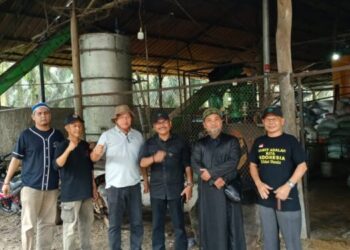 Apkasindo Babel kunjungi pabrik Mini Minyak Goreng di Desa Dalil, Kabupaten Bangka Induk