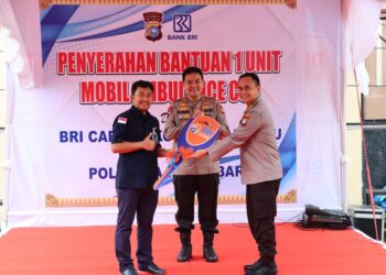 (BRI) Cabang Pekanbaru Berikan  Bantuan 1 unit mobil Ambulance kepada Polresta Pekanbaru