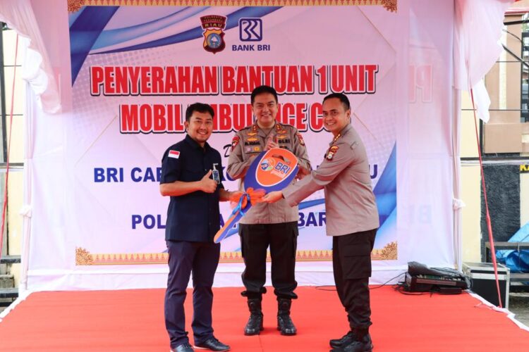 (BRI) Cabang Pekanbaru Berikan  Bantuan 1 unit mobil Ambulance kepada Polresta Pekanbaru