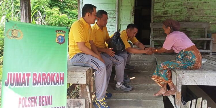 Mempererat Hubungan Kekeluargaan Dengan Masyarakat Kapolsek Benai Adakan Jumat Barokah
