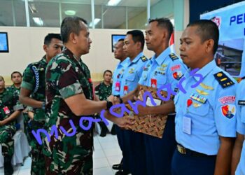 Danlanud Roesmin Nurjadin Tutup Pembekalan dan Pelatihan Ground Handling