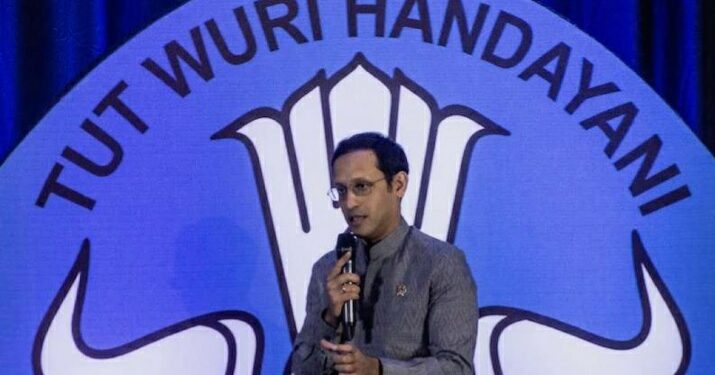 Mendikbud Ristek RI Nadiem Makarim menghapus kewajiban skripsi sebagai syarat kelulusan sarjana