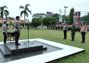 Kapolres Kampar Pimpin Apel Gelar Pasukan Ops Zebra Lancang Kuning 2023 di Polres Kampar