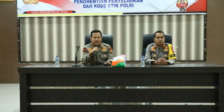 Bidkum Polda Riau Gelar Sosialisasi UU RI Nomor 1 Tahun 2023 Tentang KUHP Terhadap Personel Polres Kampar