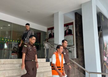 PENAHANAN 1 (SATU) ORANG TERSANGKA DUGAAN TIPIKOR PEMBANGUNAN JEMBATAN SUNGAI ENOK