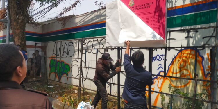 Penyitaan Aset Barang Bukti Dalam Rangka Penyidikan Dugaan Perkara Korupsi Graha Telkom Sigma