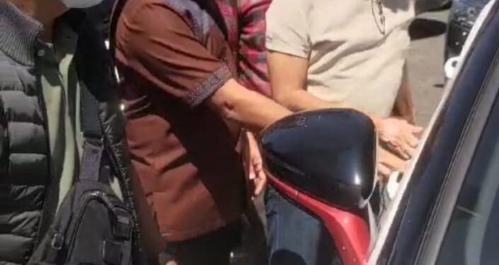 Tim Tabur Kejaksaan Agung Berhasil Mengamankan DPO  Terpidana ARWAN KOTY