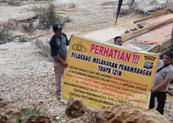 Personil Polsek Singingi Tertibkan dan Musnahkan 1 Kapal PETI di Desa Kebun Lado