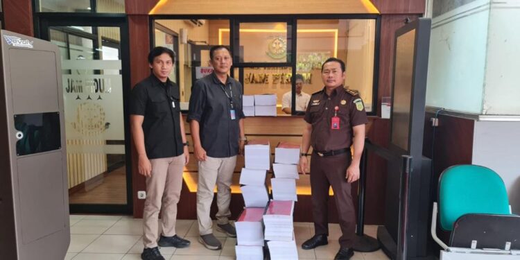 Penyidik Bareskrim Polri Mengirim Kembali Berkas Perkara kepada Jaksa Peneliti a.n Tersangka ARPG