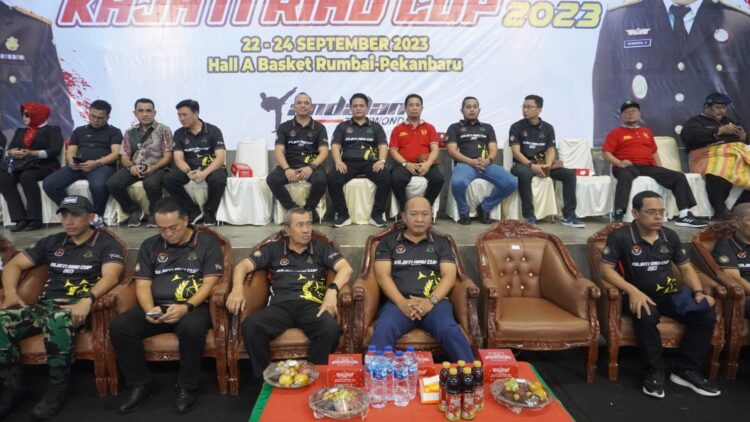 Wakil Kepala Kejaksaan Tinggi Riau Resmi Membuka Kejuaraan Taekwondo Championship Kajati Riau Cup 2023