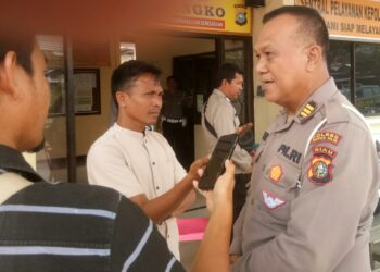 Satlantas Polres Rohil Razia Pengendara Tidak Menggunakan Helm