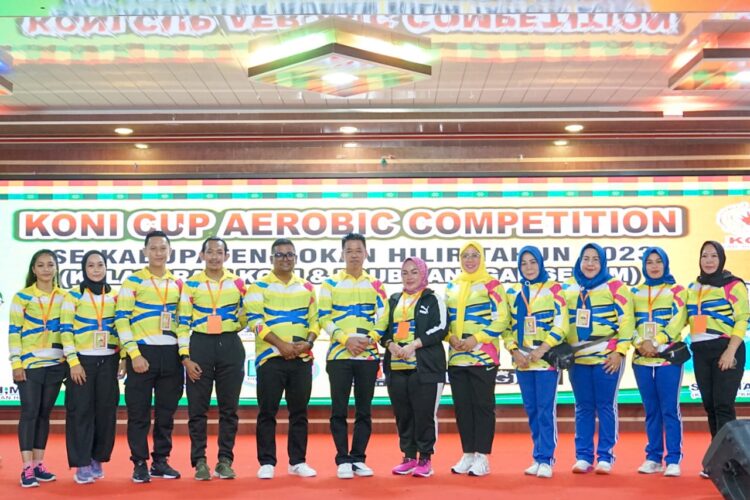 Bupati Rohil Afrizal Sintong Resmi Buka Koni CUP Aerobic Kompetisi