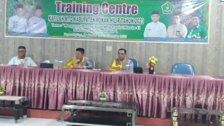 Bupati Rohil Buka Sosialisasi Penyusunan Profil Kecamatan