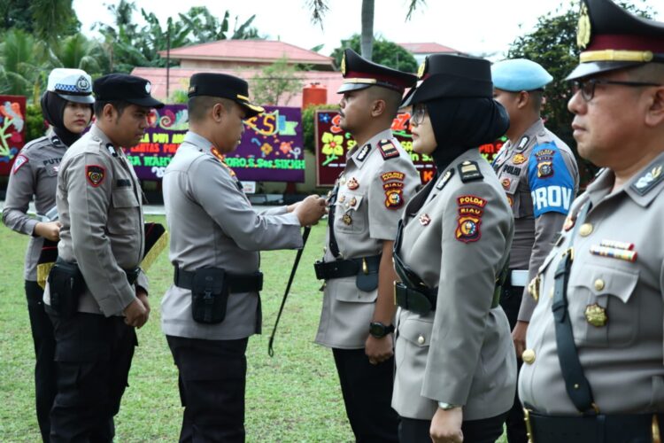 Kapolres Kampar AKBP Ronald Sumaja SIK, Sertijab Dua Kasat dan Dua Kapolsek