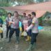 Polsek Siak Hulu Bantu Sembako Dapur Umum Pencarian Korban Hanyut di Sungai Kampar
