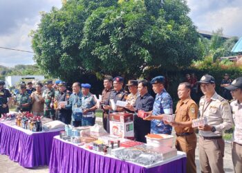 Kanwil DJBC Riau Musnakan Barang Bukti Sebanyak 60 SBP