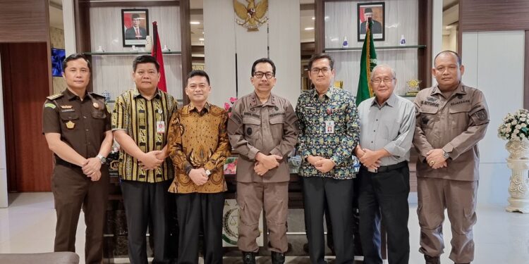 Kepala Kejaksaan Tinggi Riau Terima Audiensi Panitia Natal Oikoumene Provinsi Riau