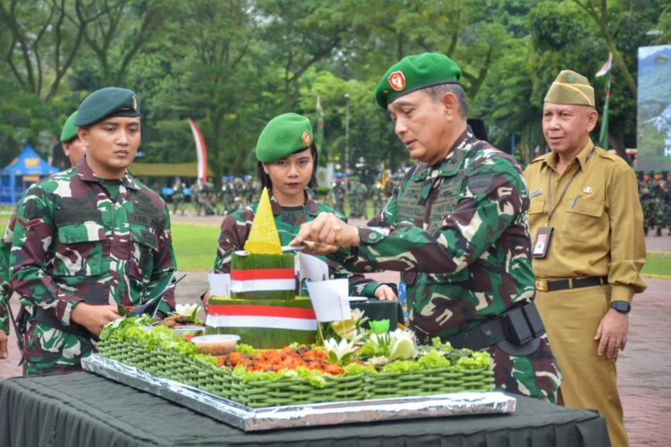 Hari Juang Infanteri 2023, Prajurit Harus Lebih Bersatu dengan Rakyat