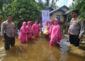 Polsek Tambang Bersama Ibu Bhayangkari Bersinergi Bantu Korban Banjir