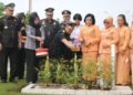 Hari Bhakti Imigrasi ke-74, Kanwil Kemenkumham Riau Tabur Bunga di TMP Kusuma Dharma