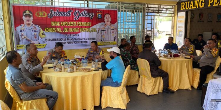 Kombes Pol Jeki Rahmat Mustika, S.I.K., Hadiri Acara Peresmian Renovasi Ruang Tahanan Polsek Rumbai