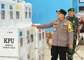 Pastikan Logistik Aman di PPK,Kapolres Siak lakukan Monitoring dan Pengecekan Ke Kecamatan