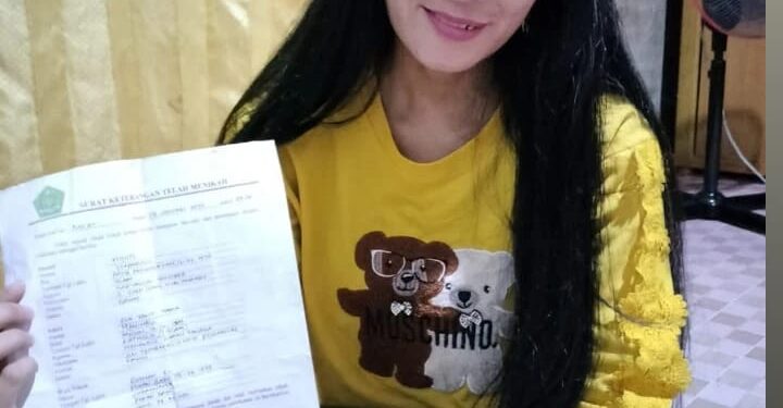 Wooow,,,,,,,Oknum Honorer Di RSUD Rohul,Terciduk Antar Jemput Cewek Cafe Pakai AmbuLance