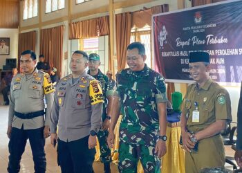 Kapolres dan Dandim 0322 Siak Tinjau Gudang Logistik Pemilu di 2 Kecamatan