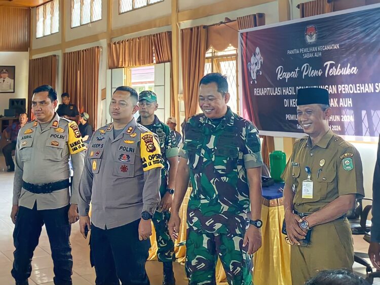 Kapolres dan Dandim 0322 Siak Tinjau Gudang Logistik Pemilu di 2 Kecamatan