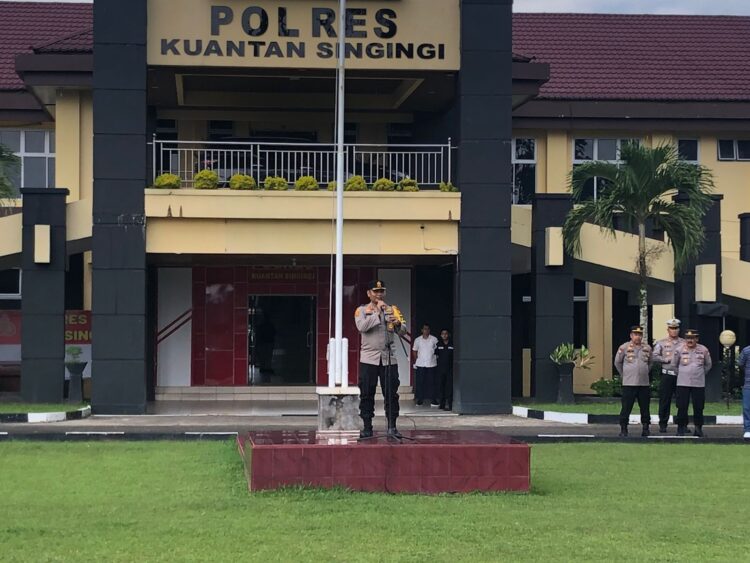 Kapolres Kuansing Gelar Apel Pelepasan BKO Brimob Polda Riau