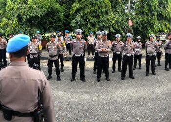 Sie Propam Polres Kuansing Gelar Apel Pengecekan Personil Pengamanan Sidang Pleno di KPUD Kuansing