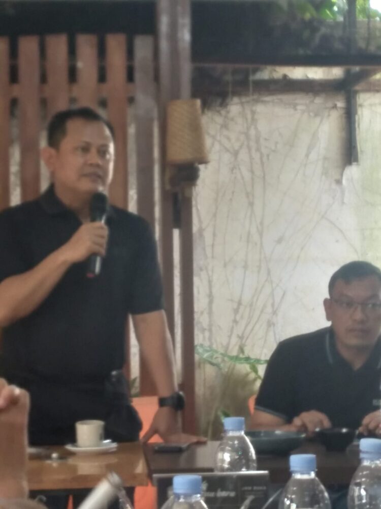 Dirlantas Polda Riau Coffe Break bersama Insan Pers